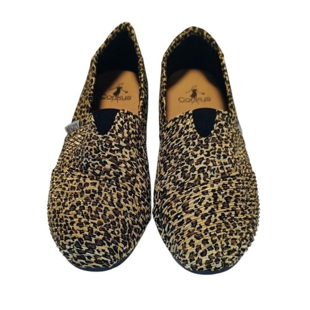 Corkys leopard print slip on flats, Sues NWB, women’s size 7